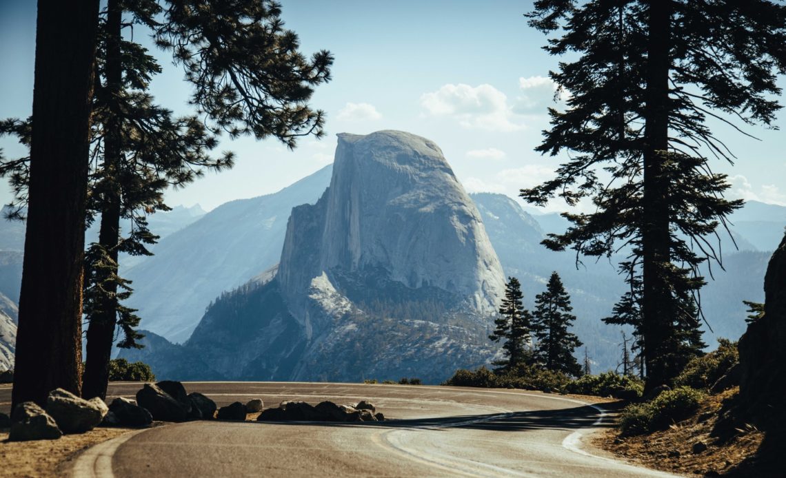 landscape photography of white and gray mountain